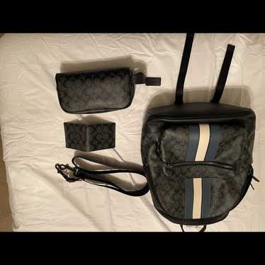 美品★コーチ リュックサック バックパック スタッズ ターンロック 黒 男女兼用 Coach bag backpack - Gem