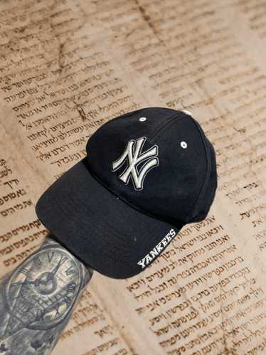 KITH★'47 for the New York Yankees サテン キャップ 帽子 Navy Kith & '47 for the New York Yankees | Kith Europe