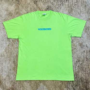 【VETEMENTS】DRIPPING BARCODE T-SHIRT 関税送料込 VETEMENTS】DRIPPING BARCODE T-SHIRT 関税送料込 Tシャツ