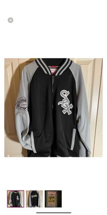 Men's Gray Chicago White Sox Cooperstown Collection Graffiti