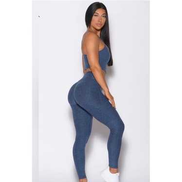 Bombshell sportswear uplift - Gem