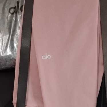alo yoga ピンクレギンス XXS