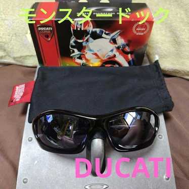 廃盤品 OAKLEY サングラス DUCATI  MONSTER DOG Oakley Monster Dog Ducati Limited Edition Black w/ Black