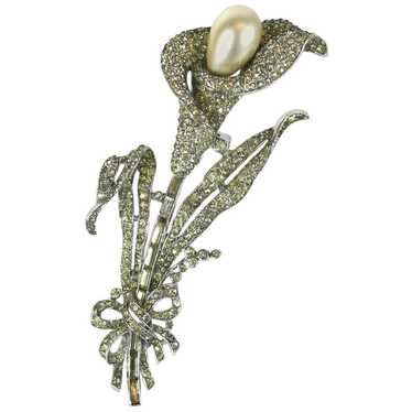 Vintage trifari fur brooch - Gem