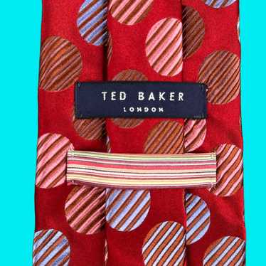 【TED BAKER】Rayya ローズゴールド メタリック ウォレット Ted Baker | Rayya metallic travel wallet in rose gold