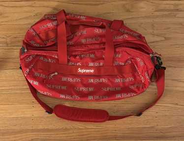 Supreme 2016SS duffle bag レッド SUPREME DUFFLE BAG - RED – SNEAKER SURGE