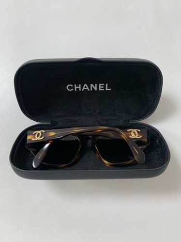 Beautiful CHANEL sunglasses vintage case coco | eBay