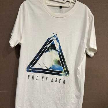 One ok rock shirt - Gem