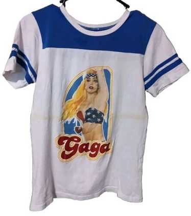 Lady gaga in telephone - Gem