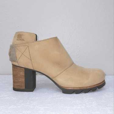 sorel addington strap bootie