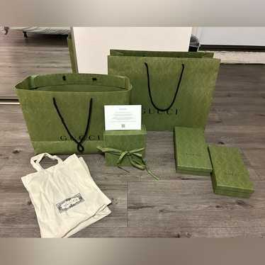 Gucci shopping bags and - Gem