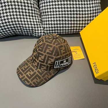ハット FENDI 'Fendi Roma' baseball cap Fendi Roma FF Baseball Patterned White Cap | Watches Prime