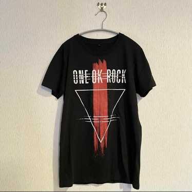 One ok rock shirt - Gem