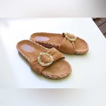 【関税&送料込】BIBI LOU Sandals Golden BiBi LOU SANDAL IN GOLD – A Step Above Shoes