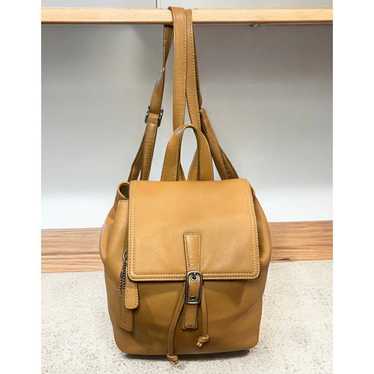 バッグ Vintage Coach Classic Backpack Tan USA Refurbished Vintage Coach British Tan Leather Backpack