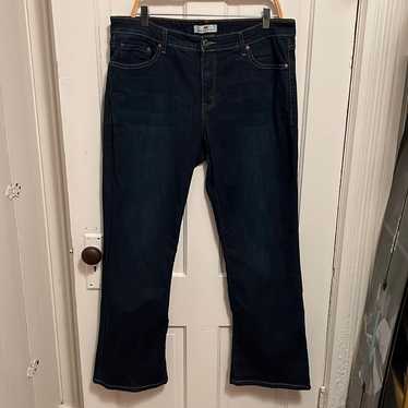 512 perfectly shaping straight jeans