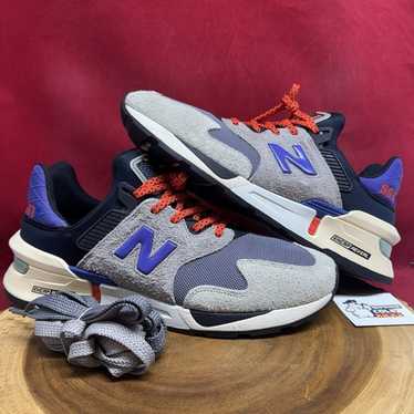 Size 11 - New Balance 990v6 Made in USA Black Silver for