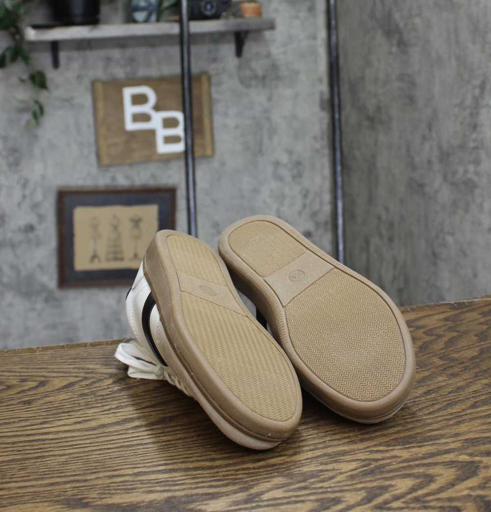 Designer Universal Thread With Memory Foam Insole… - image 5