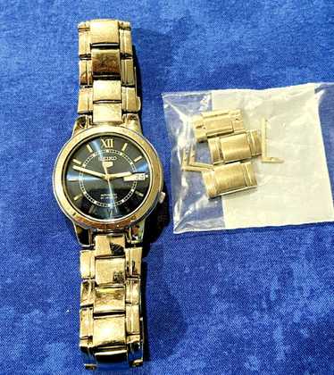 SEIKO Sportsmaticファイブ 21JEWELS 自動巻 Yahoo!オークション -「seiko 5 21 jewels」の落札相場・落札価格