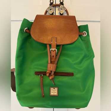 Dooney bourke kelly green - Gem