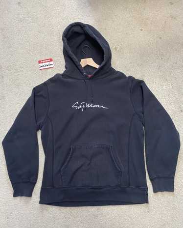 ★Embroidered Script Hooded Sweatshirt Supreme Embroidered Script Hooded Sweatshirt (FW24) - $158