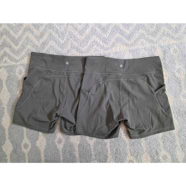 lululemon - lululemon ルルレモン Invigorate HR Shorts 8&quot; Lululemon Invigorate High Rise Short 8