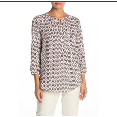 NYDJ Flutter Butterfly Print Button Up Blouse siz… - image 1