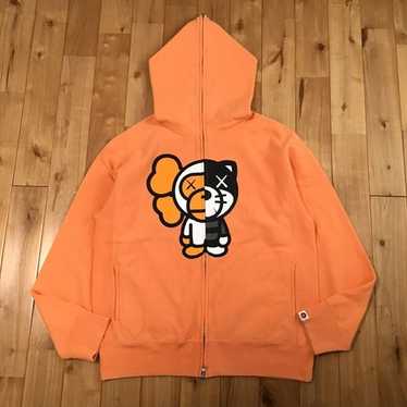 APE BAPE KAWS BABY MILO  パーカー　シャークパーカー　M ☆激レア☆ KAWS × BAPE Milo Animal Kingdom パーカー Lサイズ