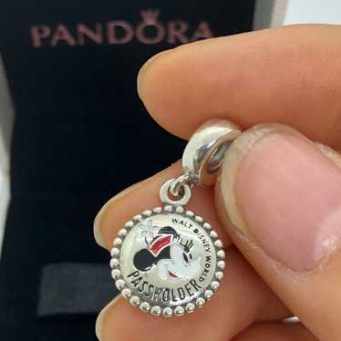 Pandora disney passholder mickey - Gem