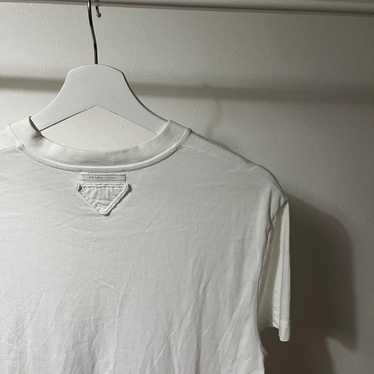 PRADA ホワイト Vネック Tシャツ XS アウトレット】PRADA プラダ Vネック Tシャツ 3枚セット メンズ