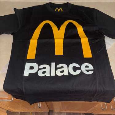 【Palace x McDonald's】 Logo T-Shirt Black Palace x McDonald's Logo T-shirt Black Men's - FW23 - US