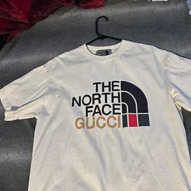 GUCCI✖️NORTH FACE コラボ　ウール　モコモコサンダル　ベージュ GUCCIノースフェイスコラボ 21AW 672394 ジャケット #S メンズ