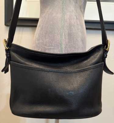 バッグ 90s old coach leather shoulder bag s-l400.jpg