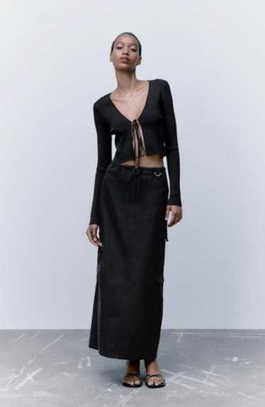 スカート musinsastandardwoman Women's Cargo Maxi Skirt Black MWCKS203 Verified Nylon Cargo Maxi Skirt - Black | Fashion Nova