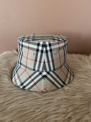 BURBERRY LONDON Bucket Hat - Gem