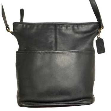 バッグ Vintage Coach Bleaker Black shoulder bag Coach Vintage Bleeker Flap Canvas /Black Leather Shoulder