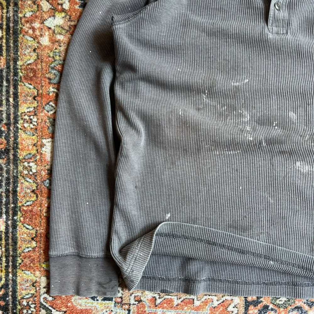 Target Basics Y2K 2000 thrashed thermal long slee… - image 2