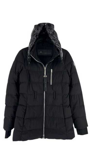 MOOSE KNUCKLES｜DOWN JACKETS (M39LB002GS 305) Women's Moose Knuckles Gold Debbie Bomber Fur | Chicago City