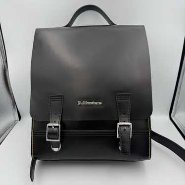 Dr.Martens [ドクターマーチン] Small leather backpack Leather Mini Backpack in Black | Dr. Martens