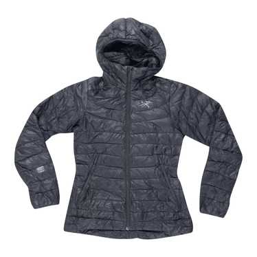 ジャケット・アウター ARC'TERYX Cerium LT Hoody archive Arc'teryx Women's Cerium Hoody