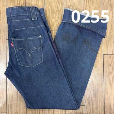 Levis levis engineered - Gem