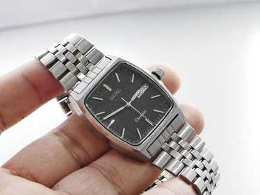 時計 SEIKO Chronos 5H23-5100 SEIKO WATCH CHRONOS ANTIMAGNETIC QUARTZ 5H23-5100 DAY DATE