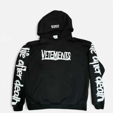 VETEMENTS WORLDTOUR HOODIE スウェット パーカー org.jpg