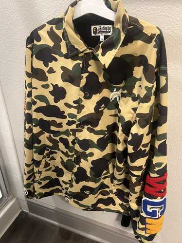 ジャケット・アウター A BATHING APE 1ST CAMO COACH JACKET M A Bathing Ape Art Print Coach Jacket – Oneness Boutique
