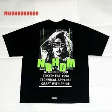 Neighborhood c tee . - Gem