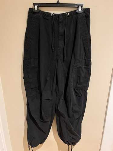 パンツ Jaded London Black Parachute Cargo Pants 17_JAN_MW_ECCOM0036_2_1024x.
