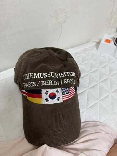 The museum visitor ball - Gem