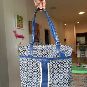 Vintage coach blue and - Gem