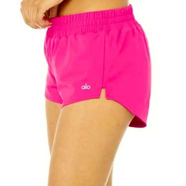 【新品未使用タグ付き‼️】alo yoga pink XSサイズ alo yoga ピンクレギンス XXS - メルカリ