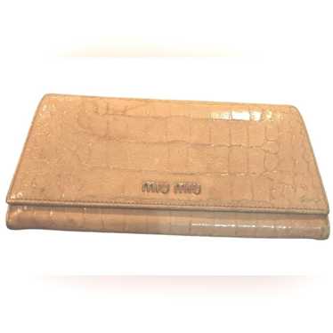Miu Miu Women's Wallet - Pink – This authentic MI… - image 1